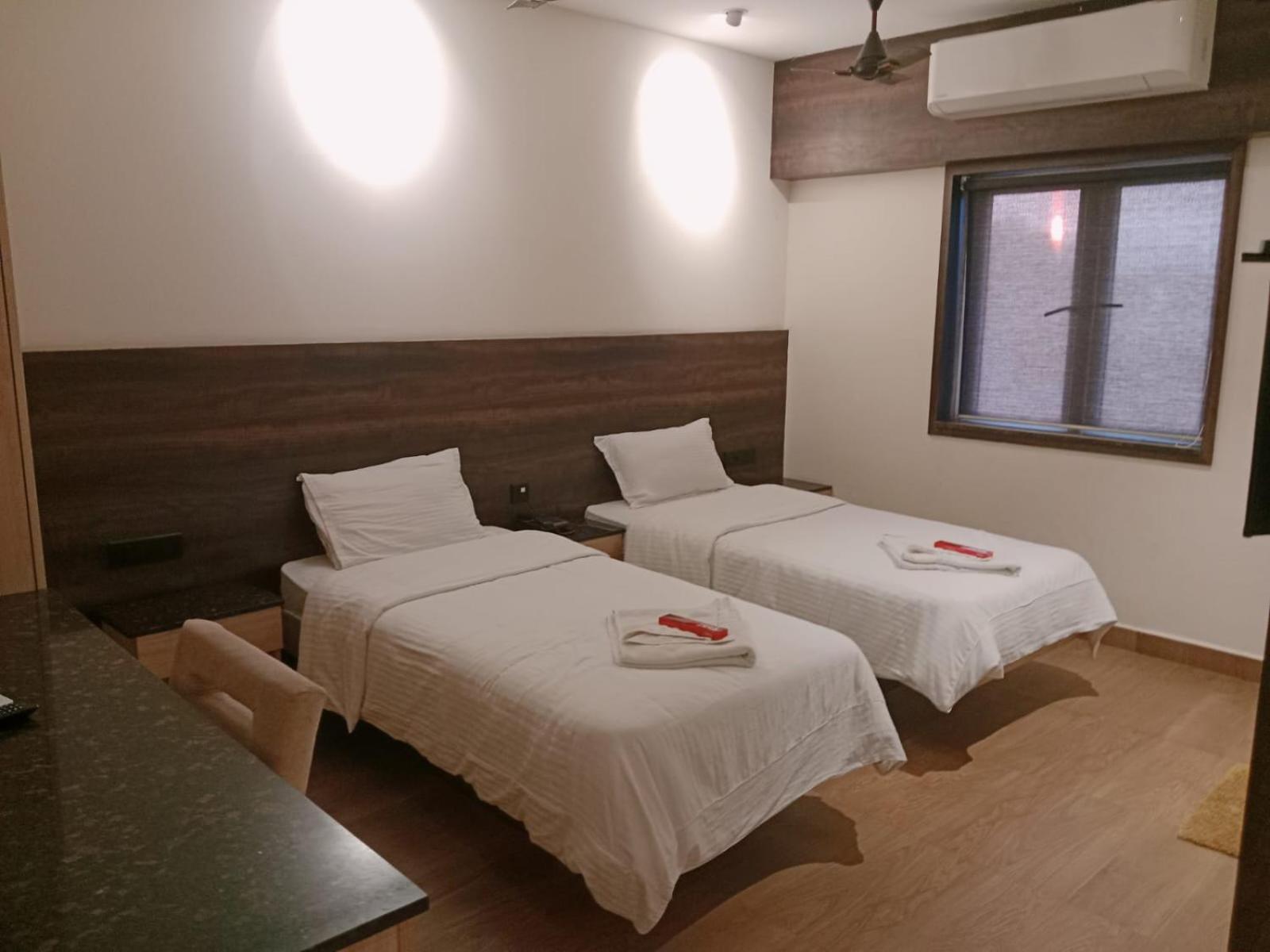 Ant Biz Rooms Near Chennai Trade Centre ภายนอก รูปภาพ