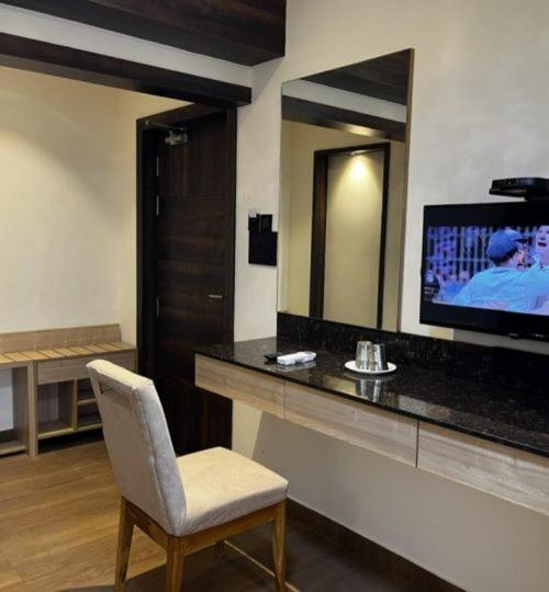 Ant Biz Rooms Near Chennai Trade Centre ภายนอก รูปภาพ
